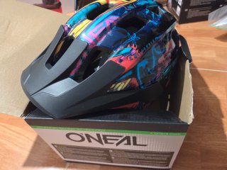 Casco O'Neal Defender 2.0 California