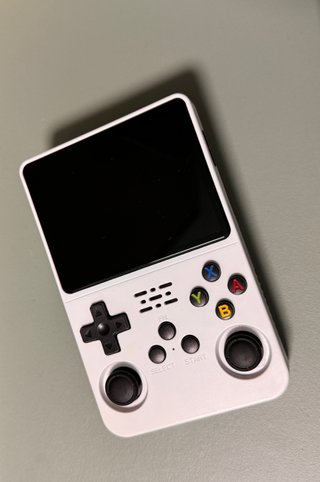 Consola Portátil R36S