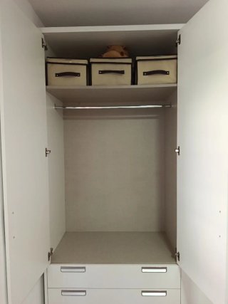 Armario de 3 puertas y cajones