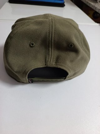 Gorra Nike Surfera Verde Oliva
