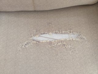 Sofá grande beige y marrón 210 cm – con desgaste