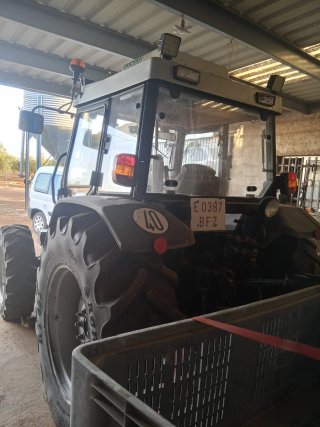 Tractor Lamborghini Cronos 75