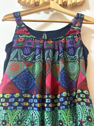 Camiseta Desigual Talla L - Nueva con etiquetas