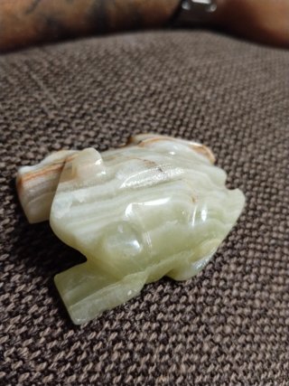 Rana piedra de Onix Natural Tallada a mano