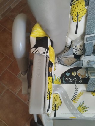 Trona Kinderkraft casi nueva