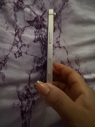 iPhone 13 Rosa - 75% Batería