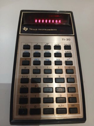 Calcolatrici Texas Instruments TI-30 1976