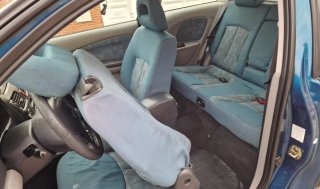 Nissan Almera 2001 1.6i 90cv etiqueta B.