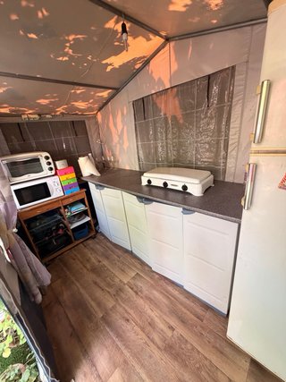 ️ CARAVANA ROLLER ALOHA 460 F-750 KG