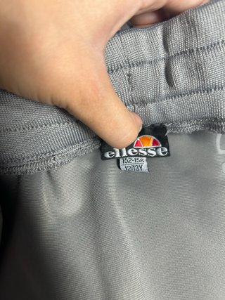 Conjunto chándal Ellesse gris