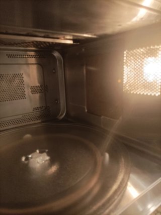 Microondas LG Grill y Horno Convección. MC7849H