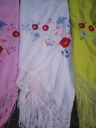 Mantoncillos Flamenca Bordados