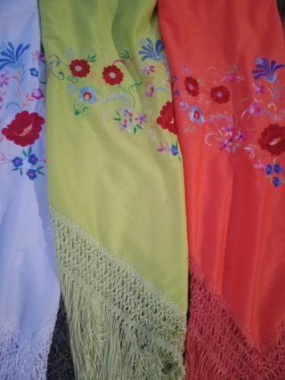 Mantoncillos Flamenca Bordados