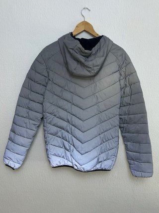 Abrigo Ellesse reflectante plateado