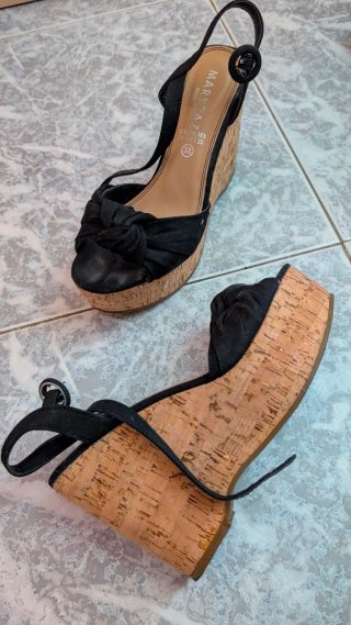 Sandalias Marypaz Talla 38 Negras, a estrenar,