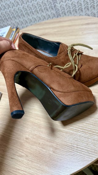 Zapatos tacón plataforma cordones T39