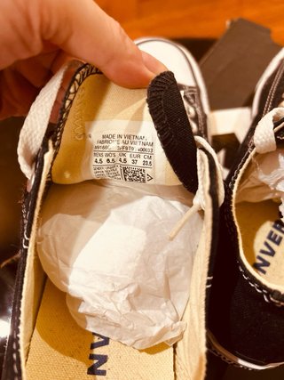 Converse Negras talla 37 nuevas con caja