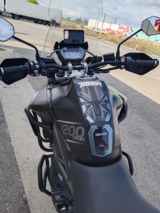 Triumph Tiger 1200 XRT Negra
