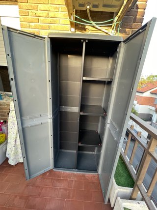 Armario exterior resina plástico gris 68x166x39 cm