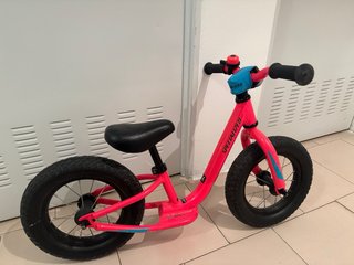 Bicicleta Specialized Hotwalk Niños