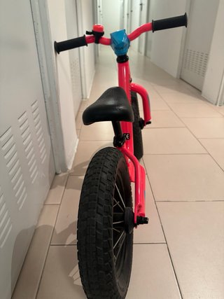 Bicicleta Specialized Hotwalk Niños