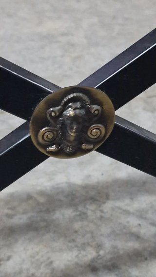 Juego de 2 mesas auxiliares cristal y metal