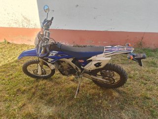 Yamaha WR 450F Enduro Moto