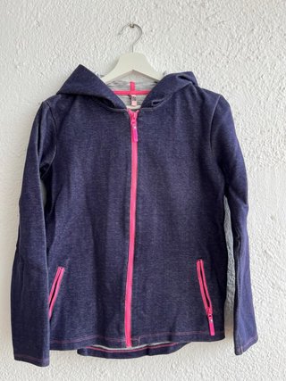 Chaqueta deportiva azul con cremallera rosa T16