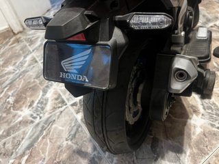 Moto Eléctrica Infantil Roja y Negra