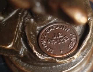 Figura de bronce - Dama de la justicia