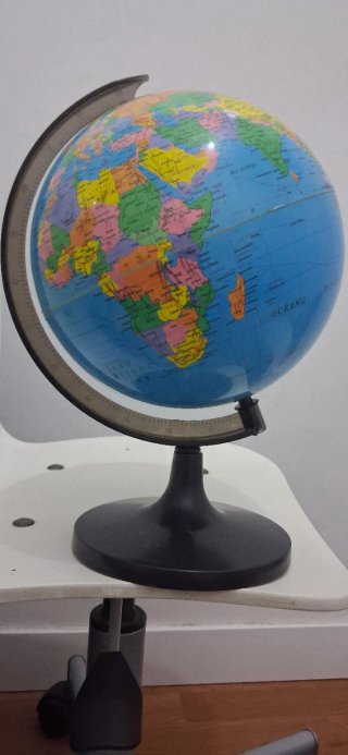 Globo terráqueo educativo