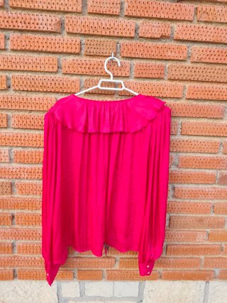 Blusa Zara Roja Volantes Hombreras
