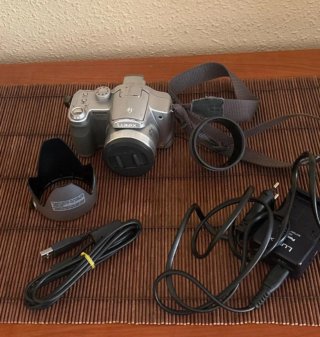 Cámara Panasonic Lumix + Accesorios