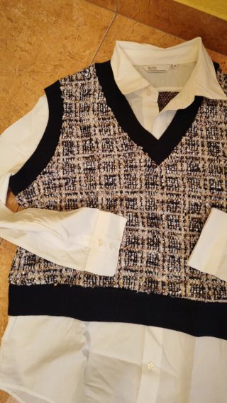 Jersey de punto beige y blanco talla única