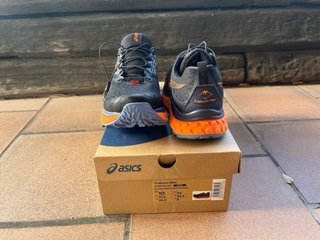 Asics Trabuco Max Hombre Negro Naranja