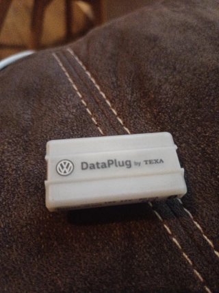 Data plug