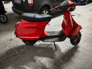 Vespa PK XL 125 Roja