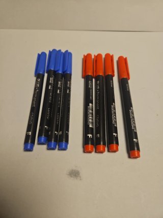 8 Rotuladores Permanentes PLUS Office Fino