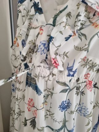 Vestido premamá H&M estampado flores y aves