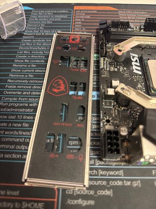 Placa Base MSI ITX AMD Ryzen 7 2700X para REPARAR