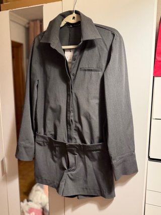Mono corto Zara gris