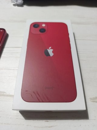 iPhone 13 Rojo 128GB