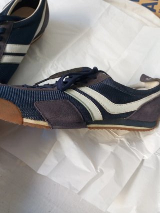 Tenis Zara Azul Marino y Marrón T.44 Zara