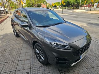 Ford Kuga ST-LINE Hibrido Enchufable 225 año 2023
