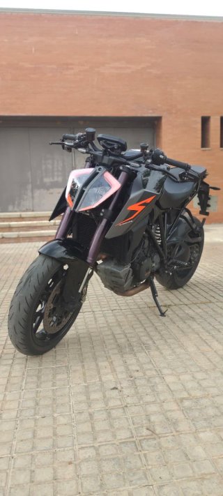 KTM 1290 Super Duke R Negra/Naranja