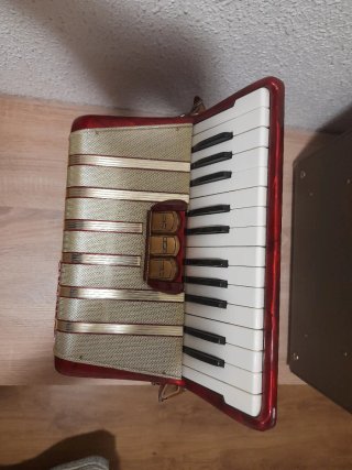 Acordeón Hohner Concerto I 48 bajos