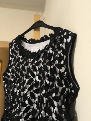 Vestido negro y blanco mujer