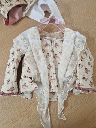Traje Fallera 2-3 años sin estrenar