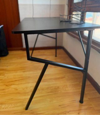 Escritorio moderno negro