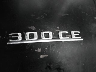 Anagrama Letrero Mercedes 300 CE